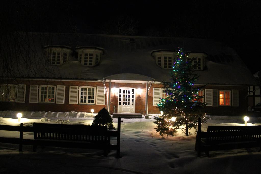Guest House Nicava Bernāti Eksteriør bilde